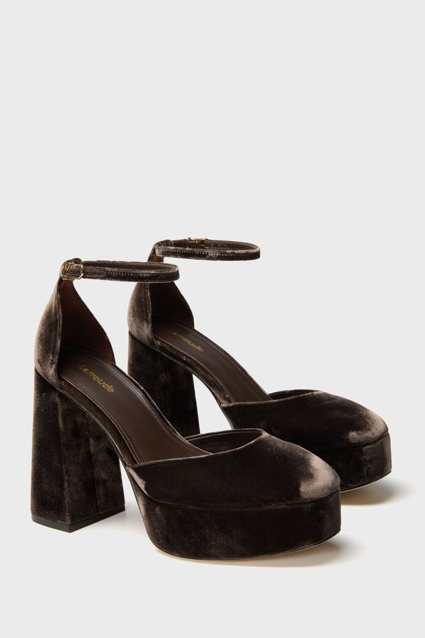 Espresso Velvet Ari Pump