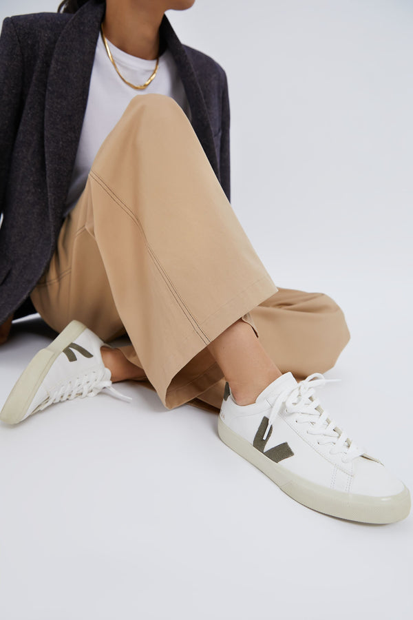 Extra White Kaki Campo Sneakers