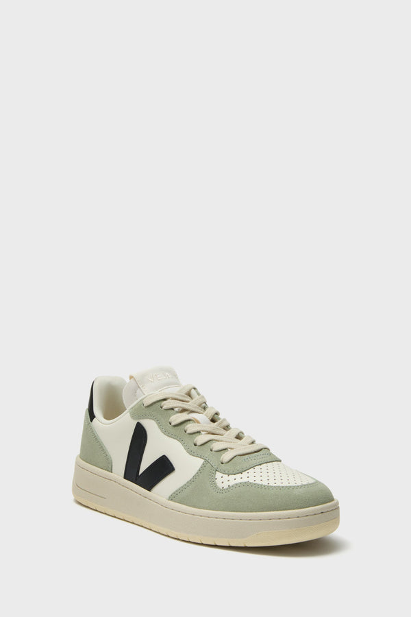 Pure Black Clay V-10 Sneakers